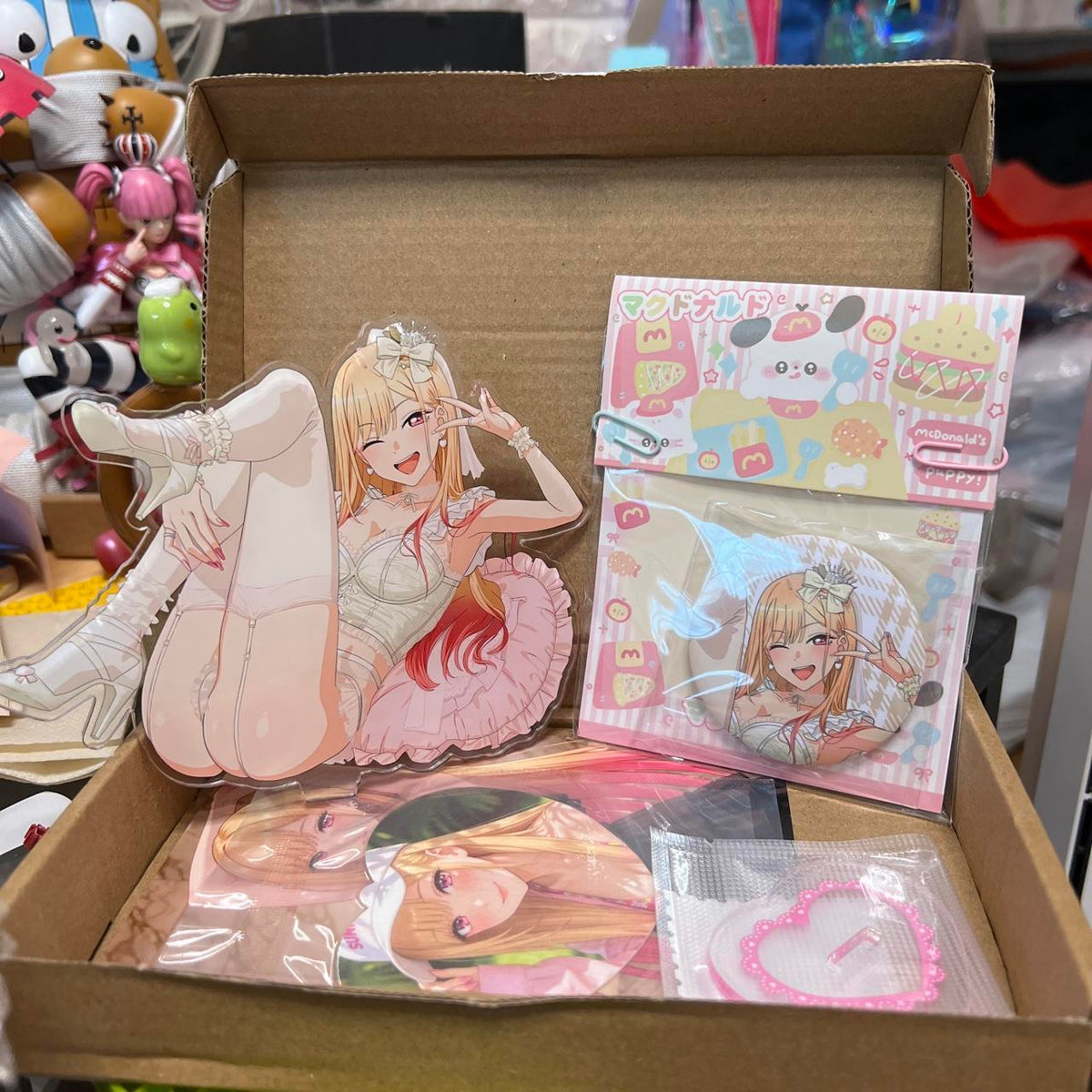 Marin Kitagawa Acrylic Standee + Pin + Postcard Set ✦ My Dress-Up Darling (Fan-made)