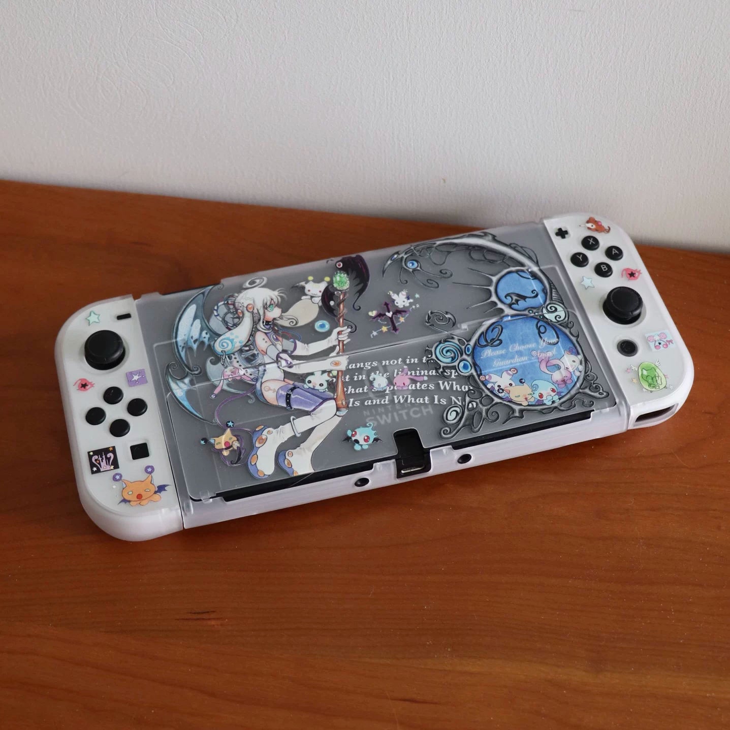 Oliwa's Cosmos egg Switch OLED case