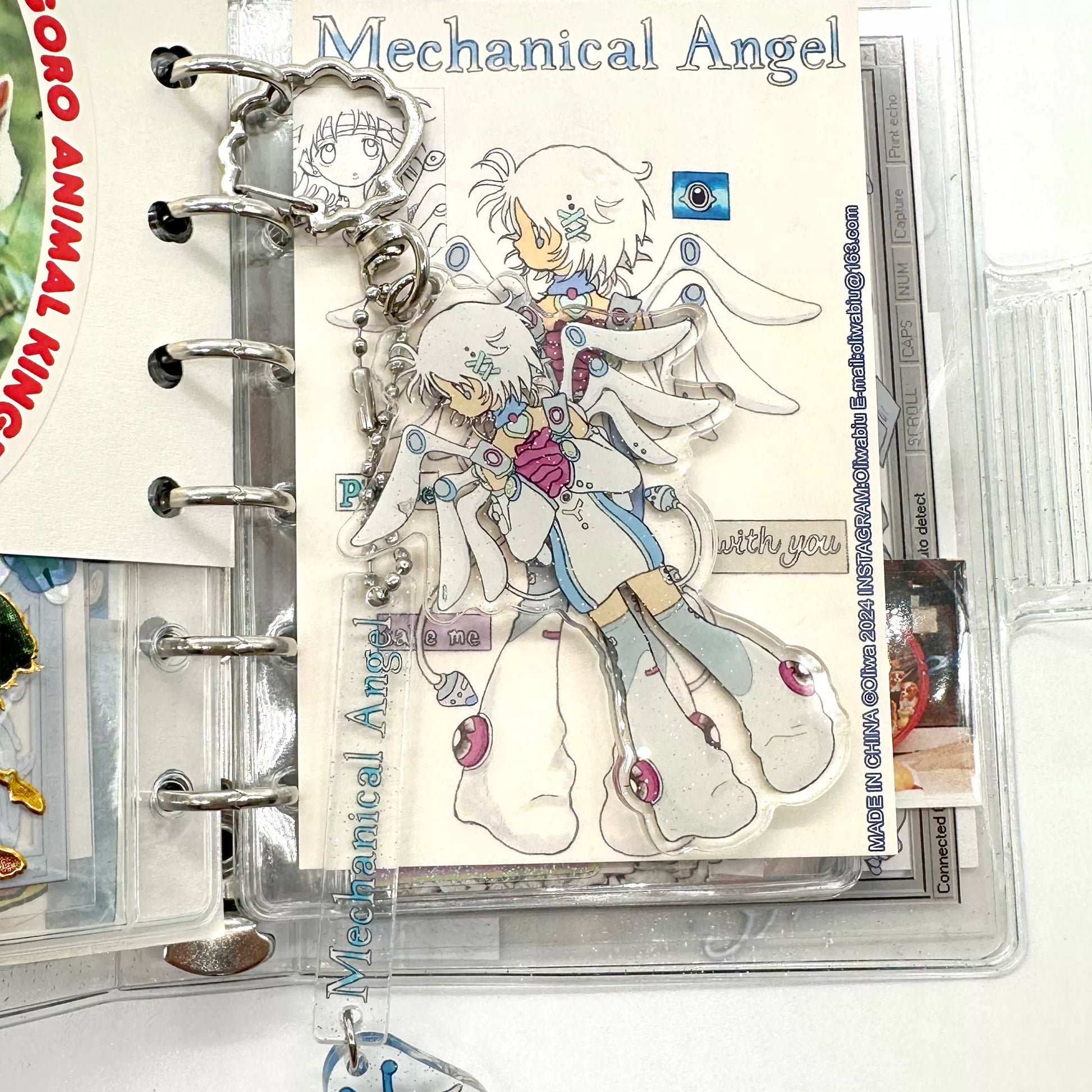 Fujima Ma - Mechanical Angel ✦ Oliwa Art Acrylic Keychain - Detail View 4
