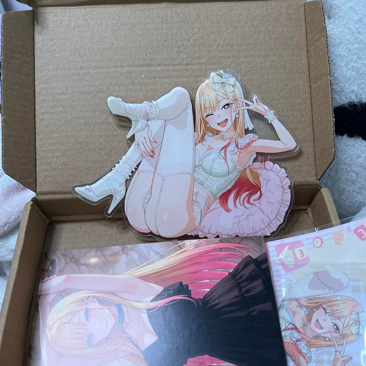 Marin Kitagawa Acrylic Standee + Pin + Postcard Set ✦ My Dress-Up Darling (Fan-made)