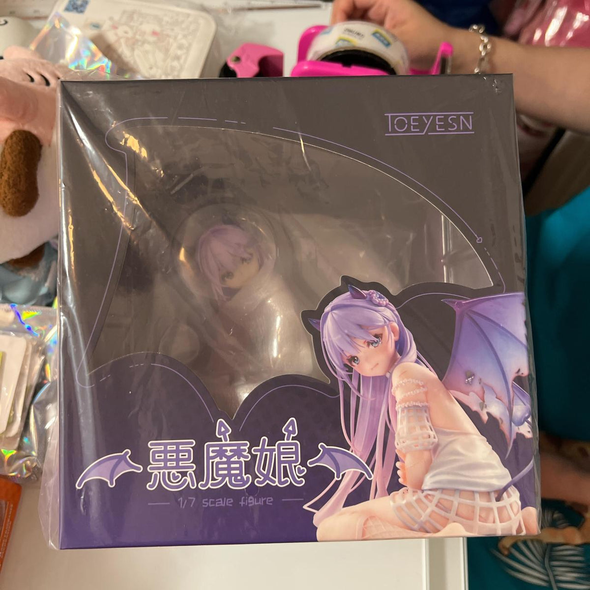 ToEyEsN Akuma Musume 1/7 scale figure — view 5