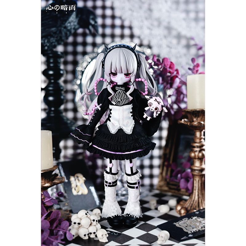 Heart's Dark Side 1/6 BJD blind box - gang heiress doll with silver hair and a black cat on a checkered floor