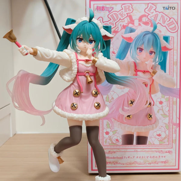 Hatsune Miku Duo — Wonderland Figure + Fruity Blind Box