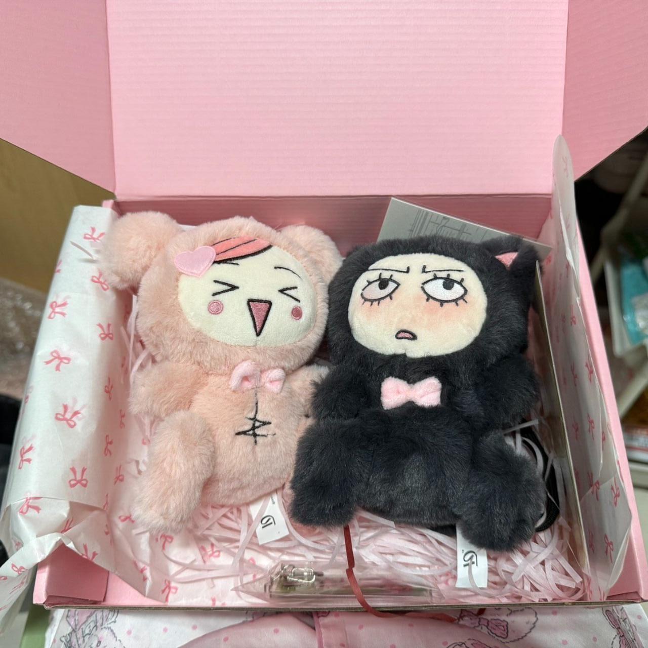 Nana plushies set: pink and black anime plush dolls in gift box with photo cards, made-to-order kawaii collectible from Fujima Ma