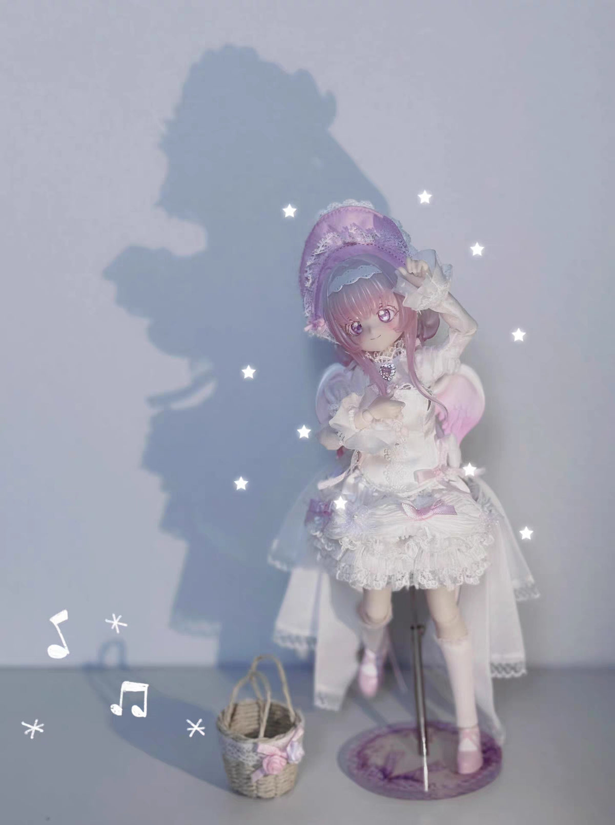 Melliel MJD doll silhouette backlit for scale reference